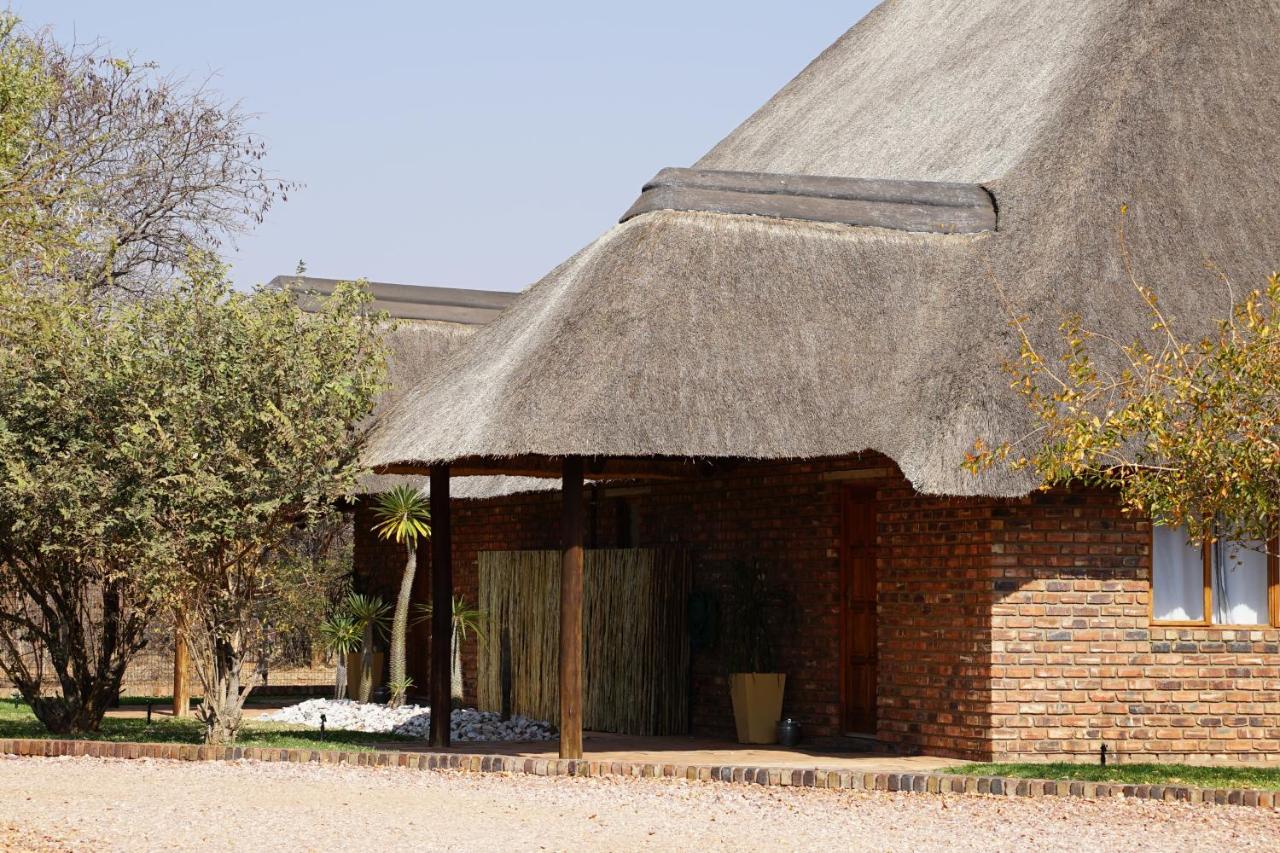 Kwele Game Lodge Beauty Екстериор снимка