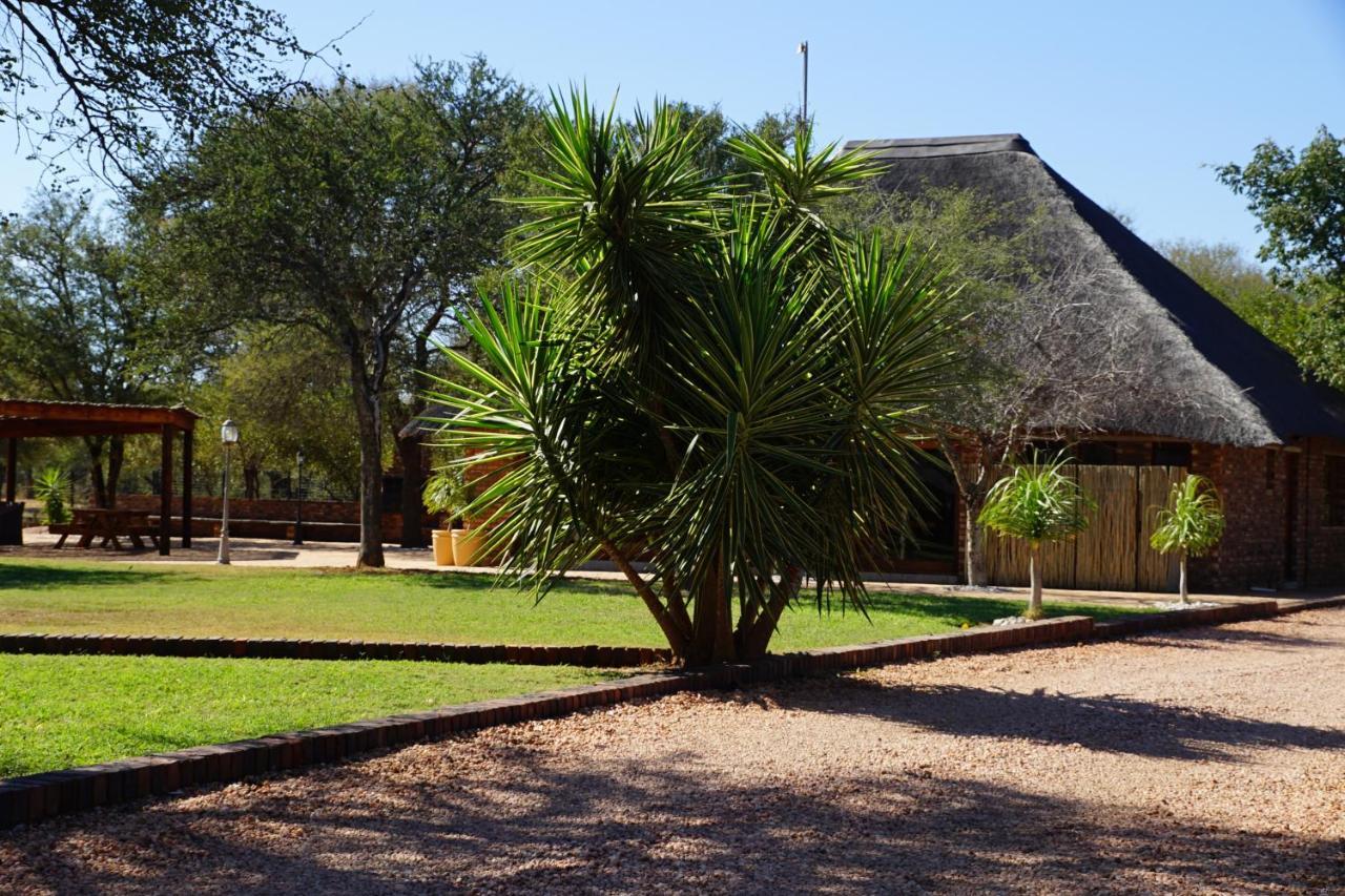 Kwele Game Lodge Beauty Екстериор снимка