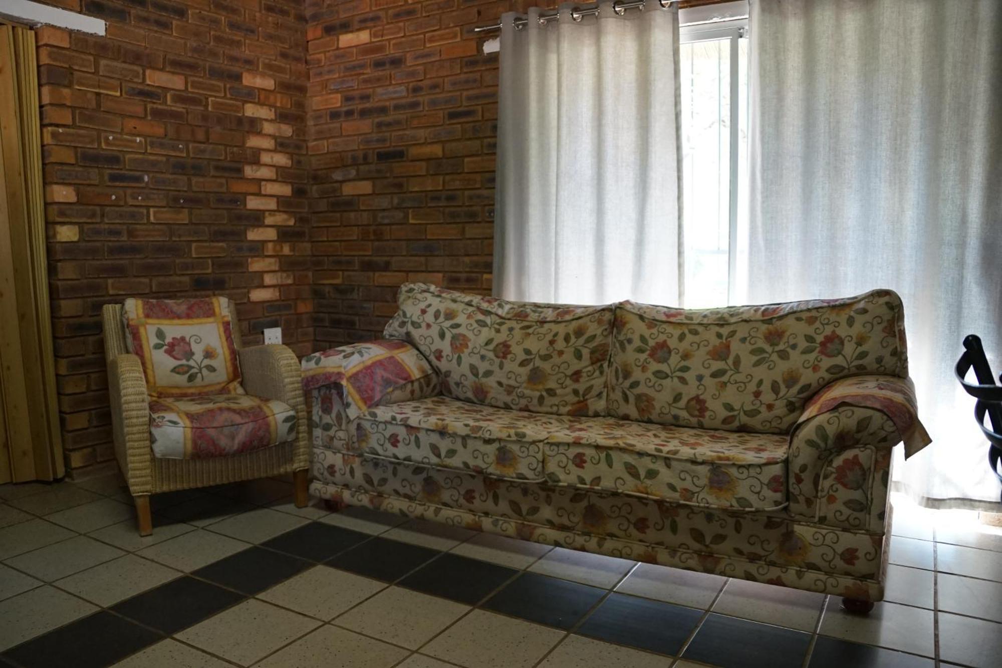Kwele Game Lodge Beauty Екстериор снимка